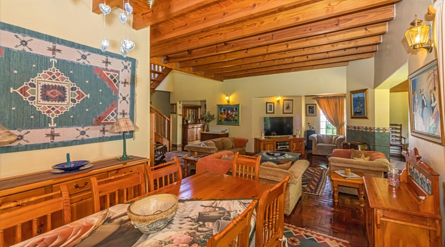 4 Bedroom Property for Sale in Wilgenhof Free State